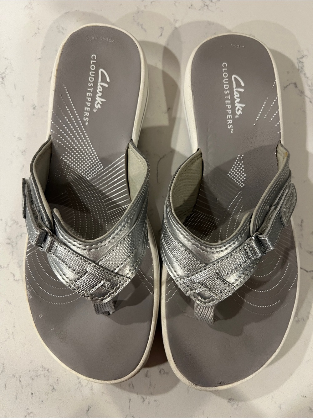 Clarks Cloudstepper women’s thong slip on sandals, size 7 - Picture 11 of 16